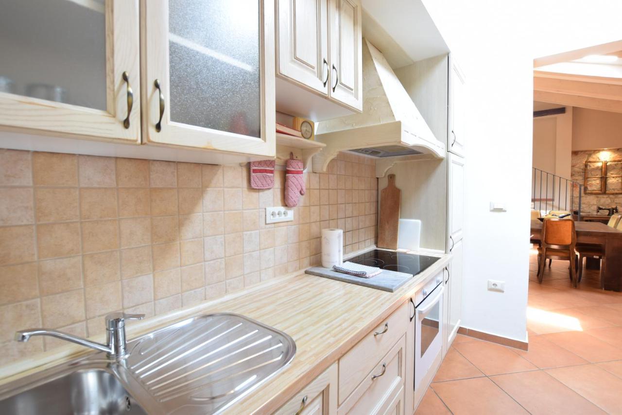 Saison Openning Prices Luxury Villa Nini With Fireplace, Private Pool, Bikes, Barbecue And Much More Porec Exterior photo